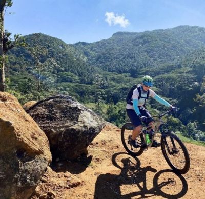 Tracey Croke Cycling on the  tour with redspokes